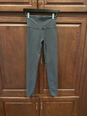 Alo leggings sz M